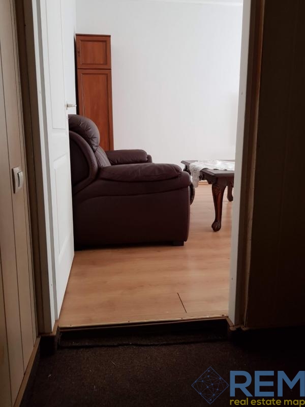 продажа трехкомнатной квартиры номер A-174283 в Приморском районе, фото номер 5